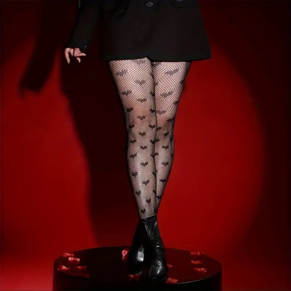 Panty Hose, Sexy, Goth, NIP, Black Fish Nets with Bats, Dramatic